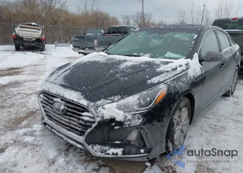 2018 Hyundai Sonata Se z USA, uszkodzony, nr VIN 5NPE24AF8JH613689